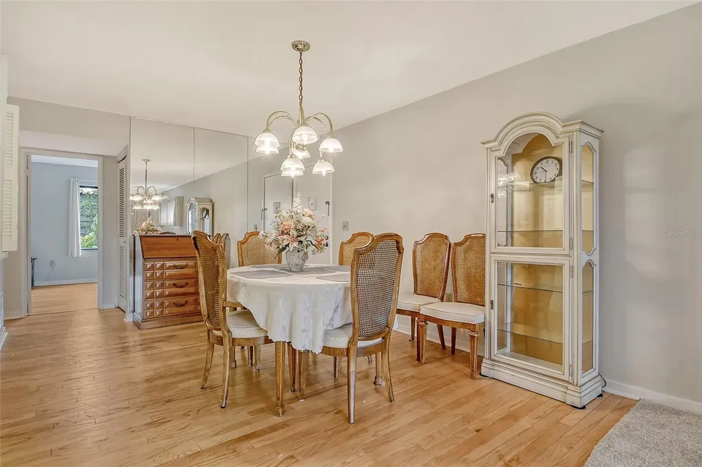 1532 Pelican Point Drive Sarasota FL 34231