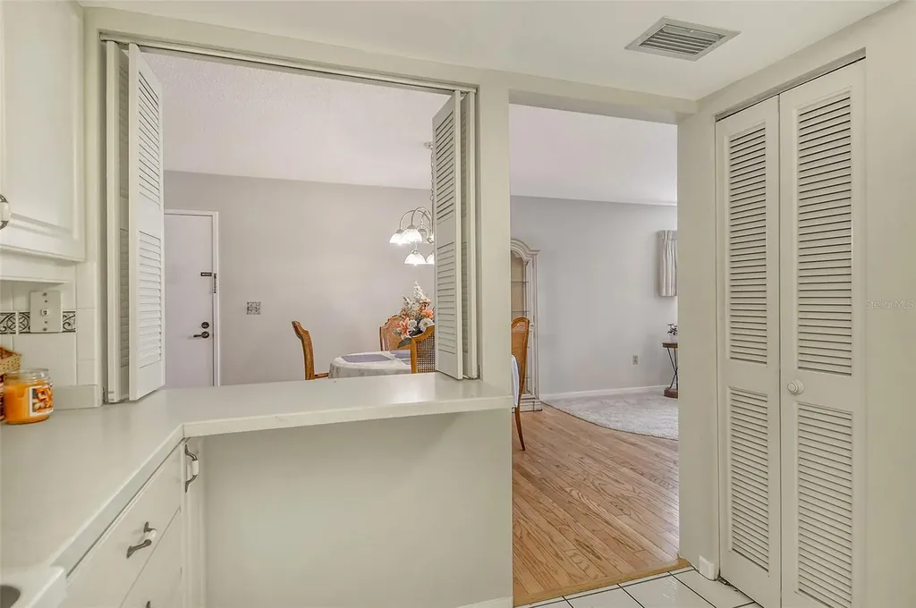 1532 Pelican Point Drive Sarasota FL 34231