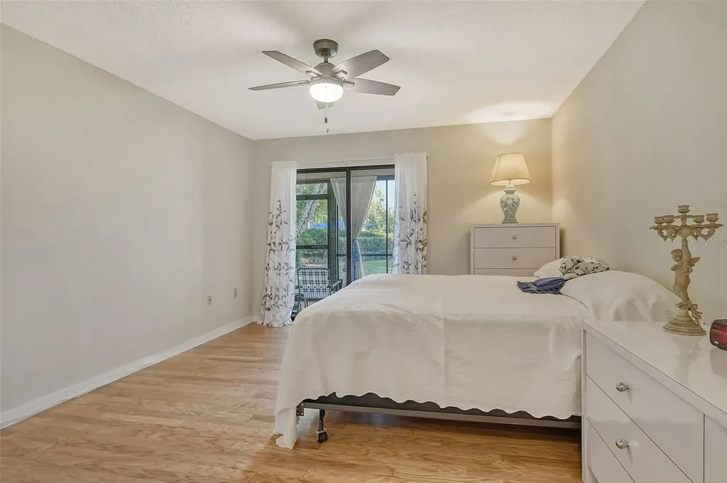 1532 Pelican Point Drive Sarasota FL 34231