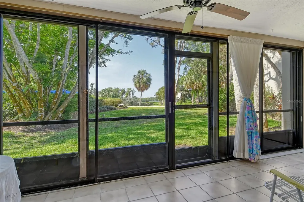 1532 Pelican Point Drive Sarasota FL 34231