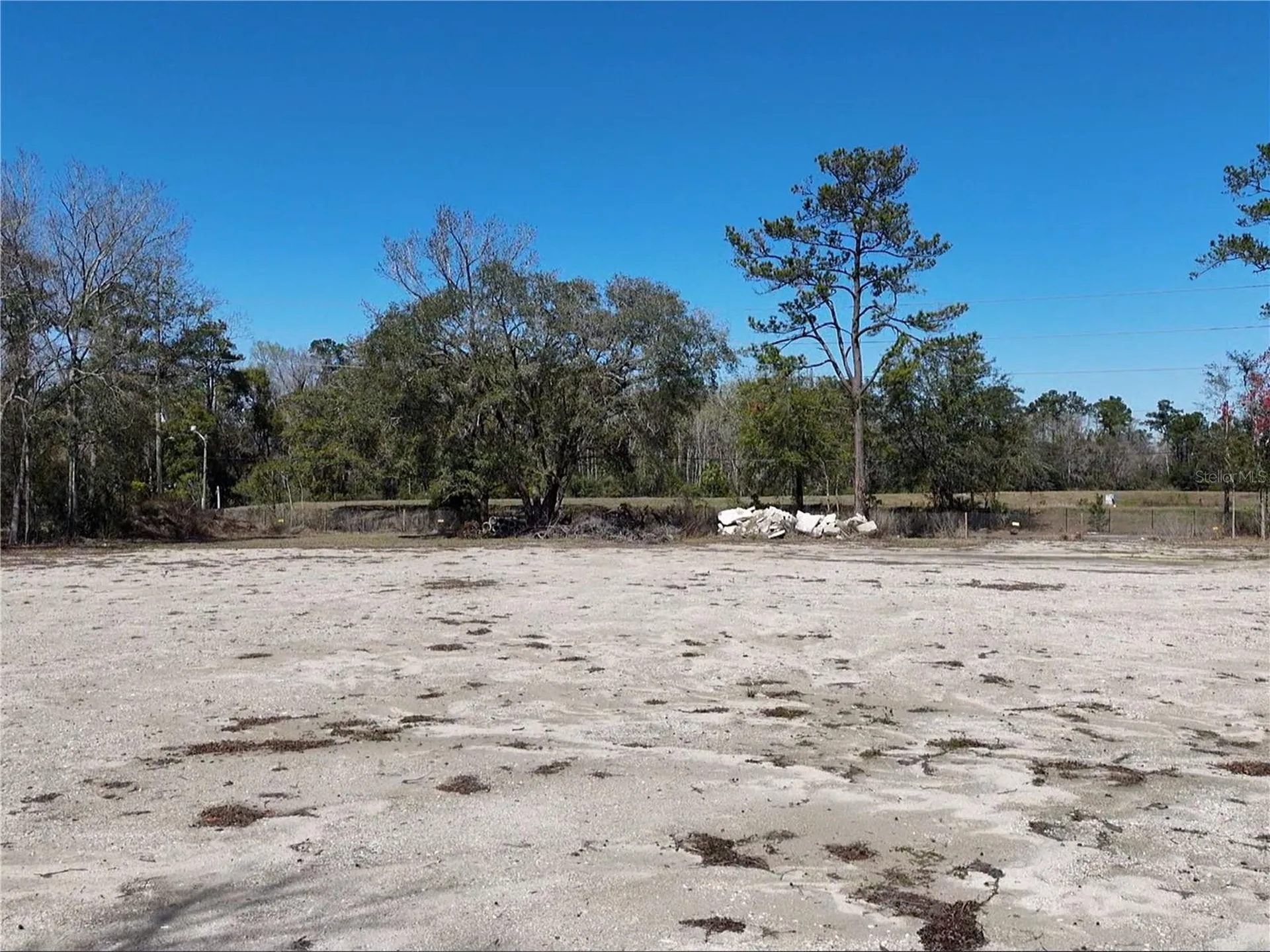 5858 Stuart Jacksonville FL 32254