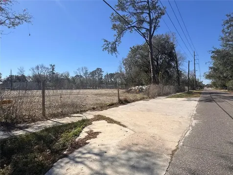 5858 Stuart Jacksonville FL 32254