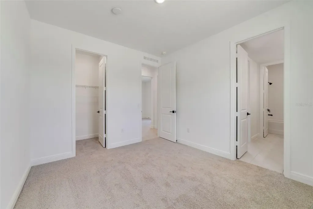 3057 Water Clover Court Apopka FL 32712