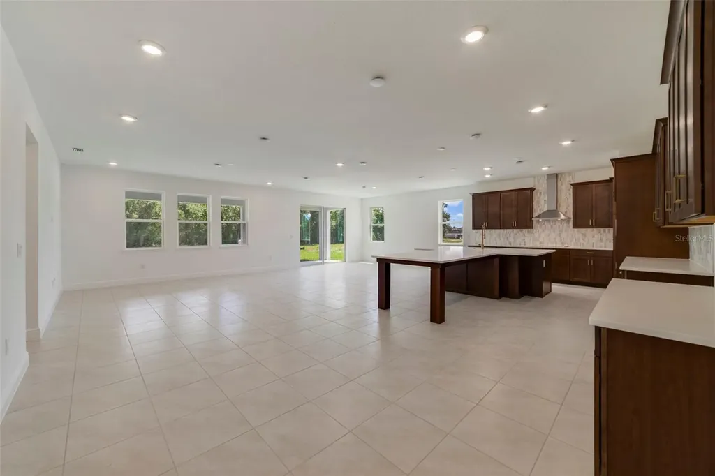 3057 Water Clover Court Apopka FL 32712