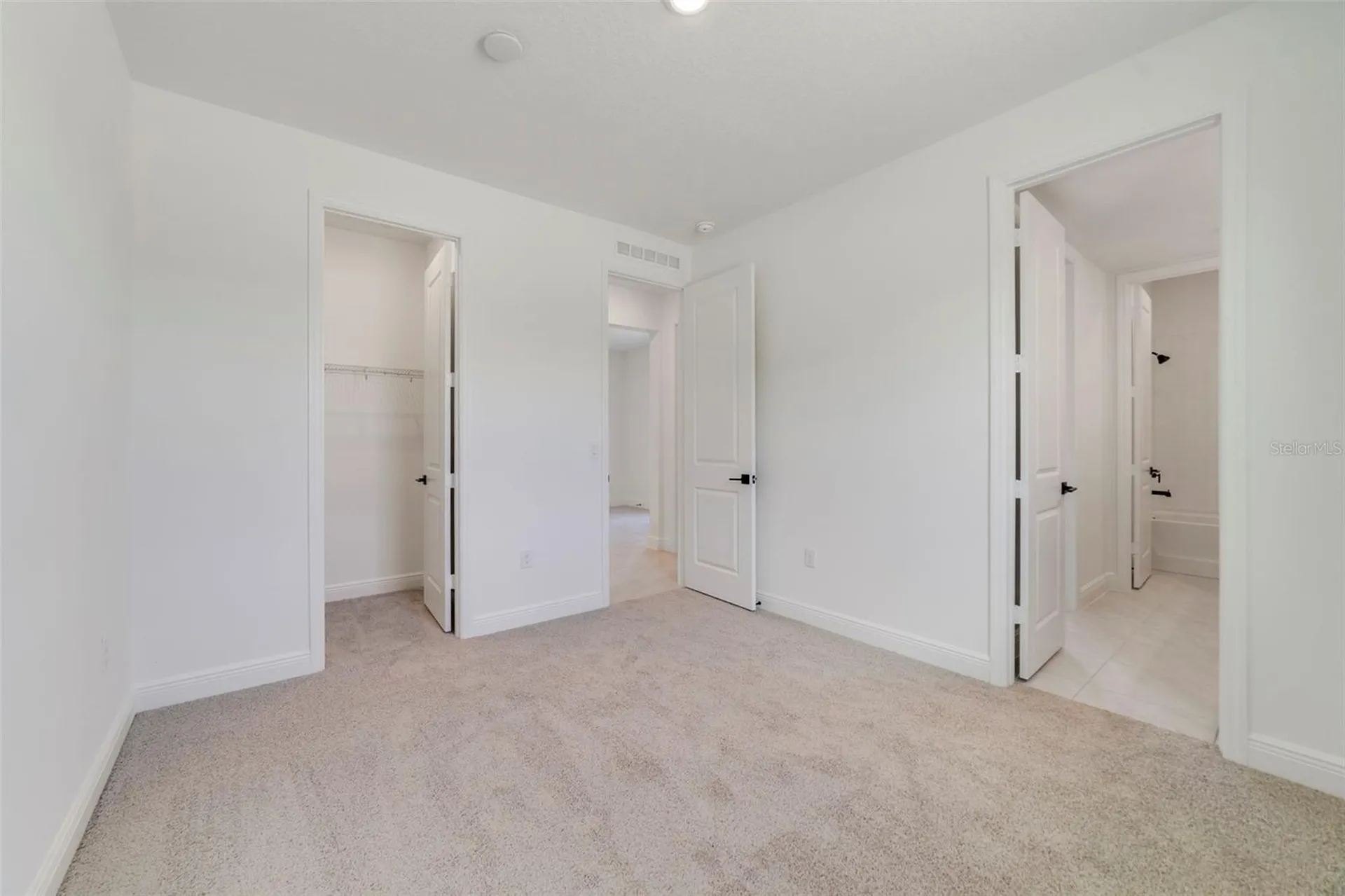 3057 Water Clover Court Apopka FL 32712