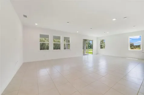 3057 Water Clover Court Apopka FL 32712