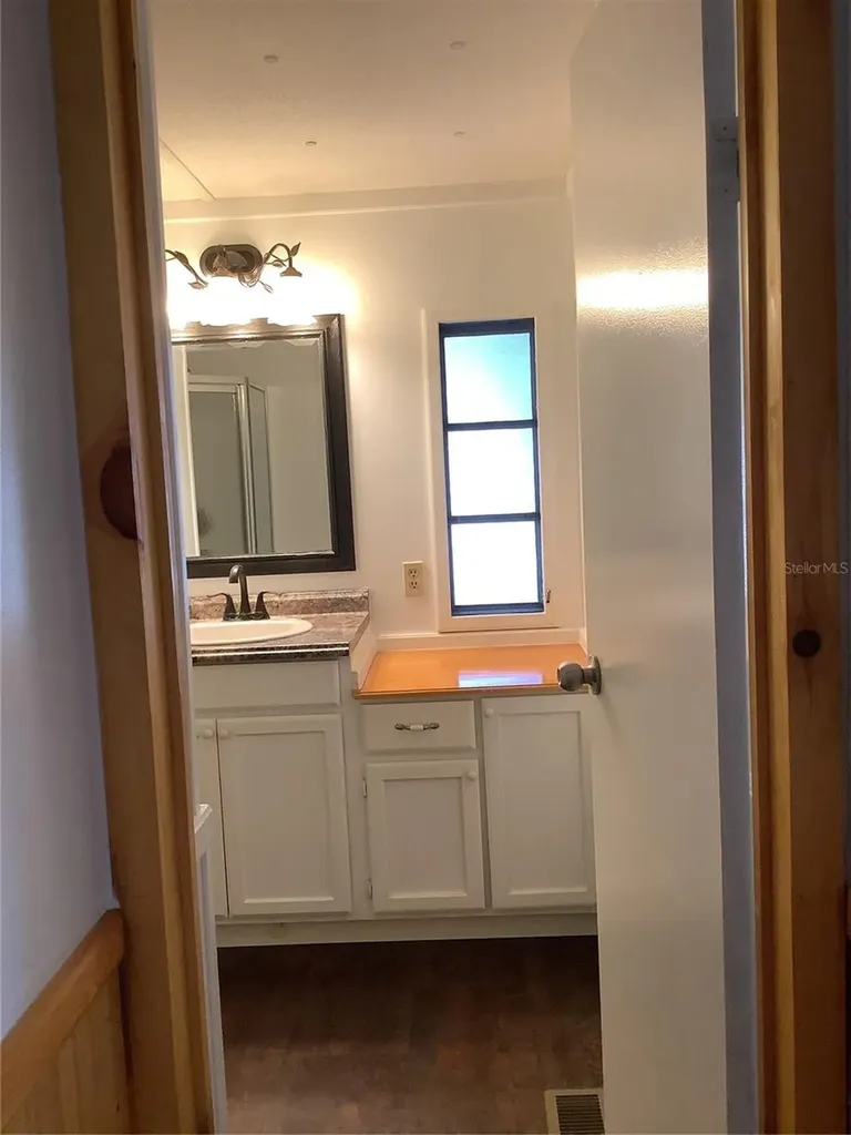 34928 Hawkiowa Road Dade City FL 33523