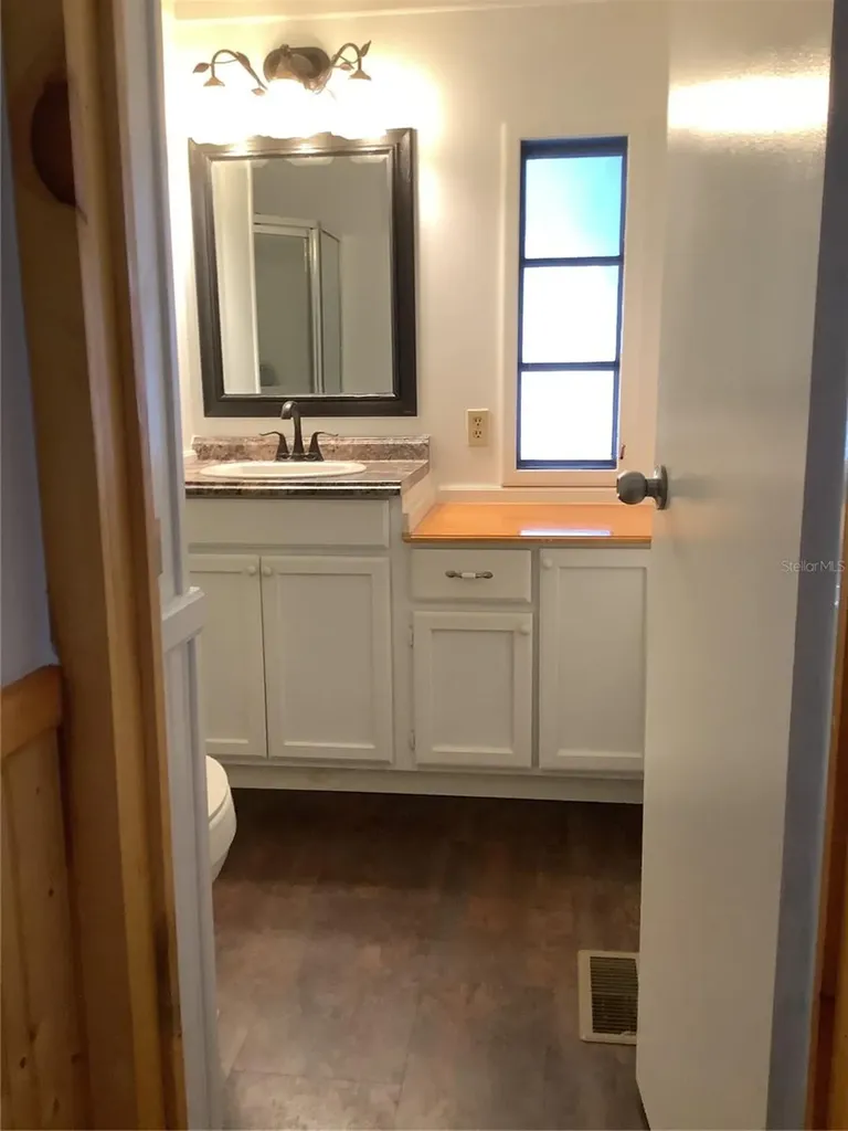 34928 Hawkiowa Road Dade City FL 33523