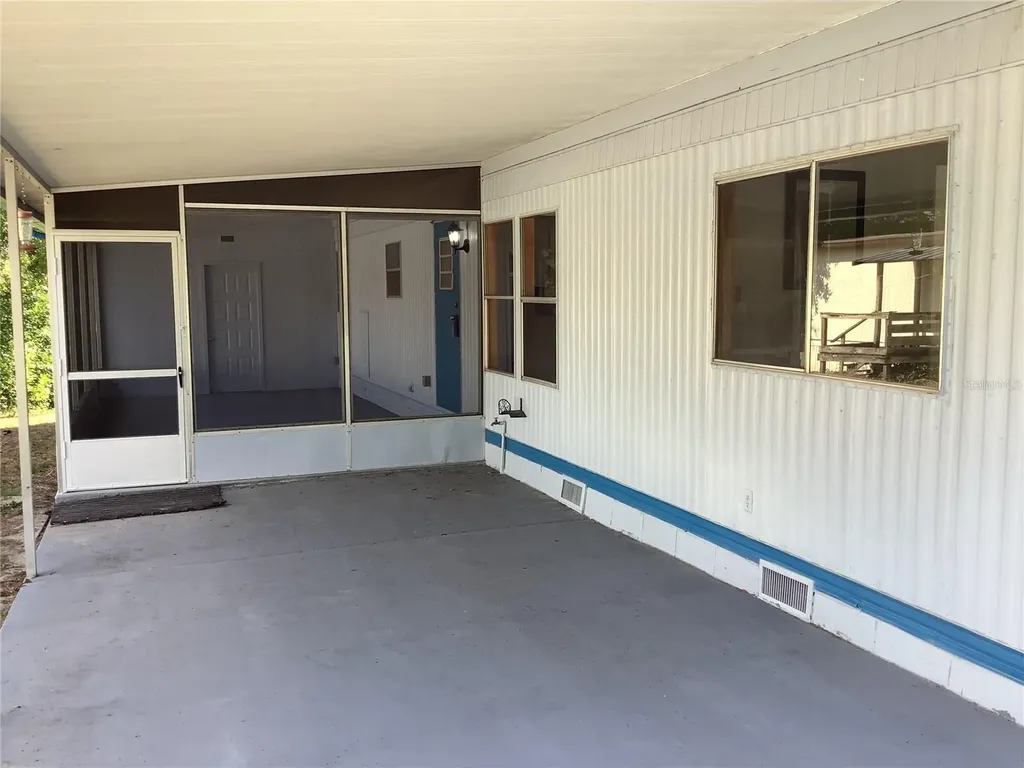 34928 Hawkiowa Road Dade City FL 33523