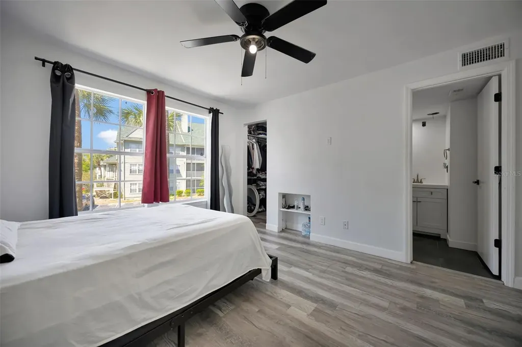 6142 Westgate Drive Orlando FL 32835