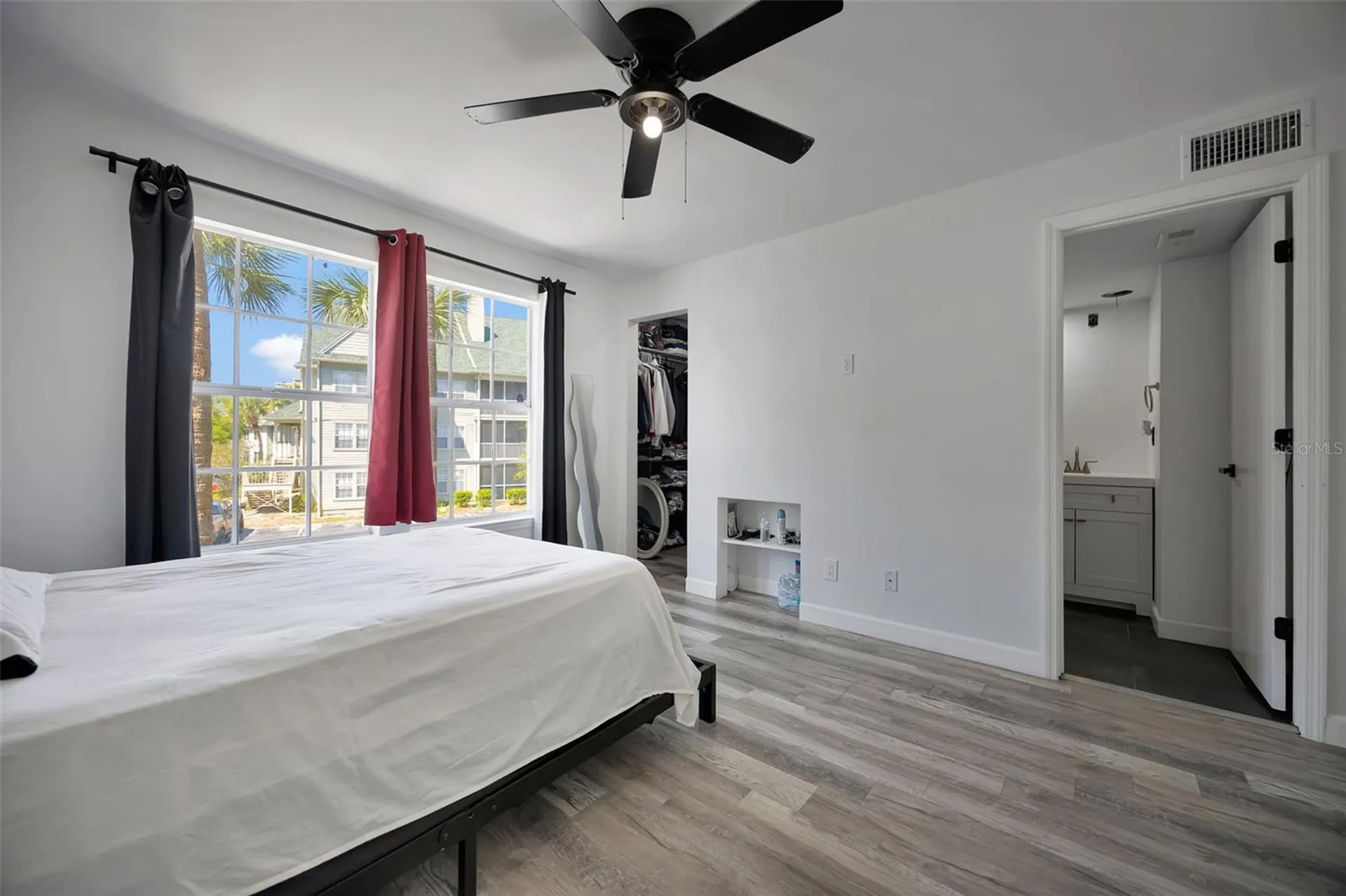 6142 Westgate Drive Orlando FL 32835