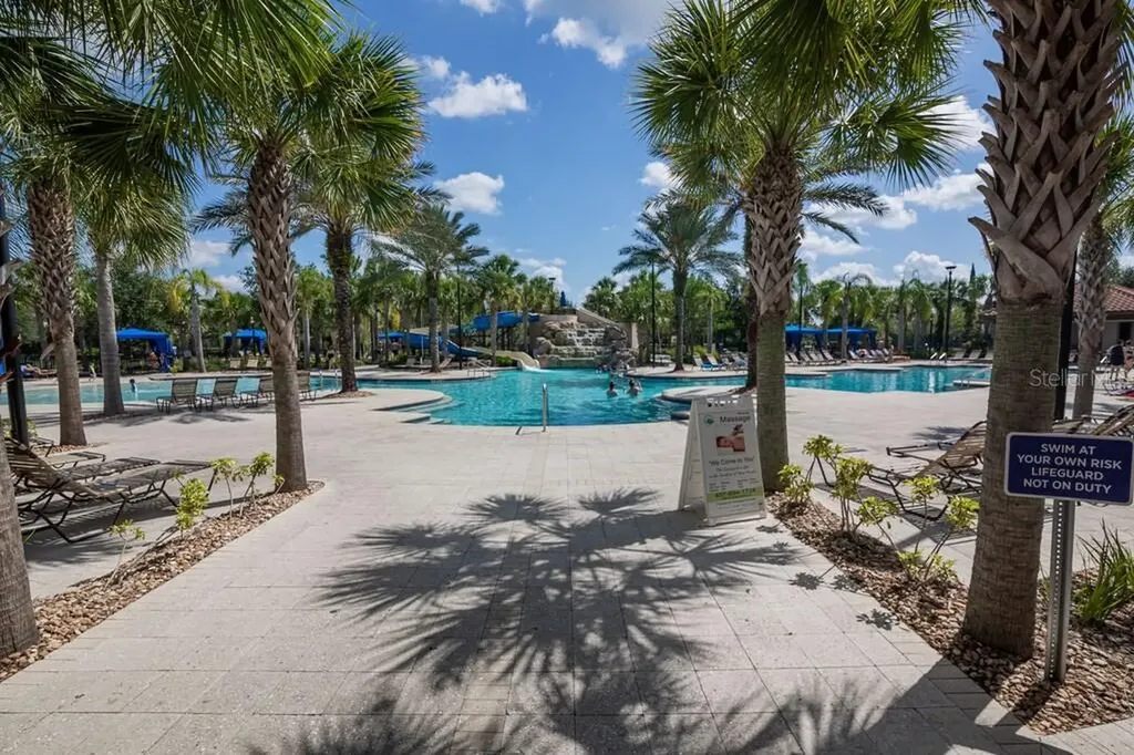7683 Oakmoss Loop Davenport FL 33837