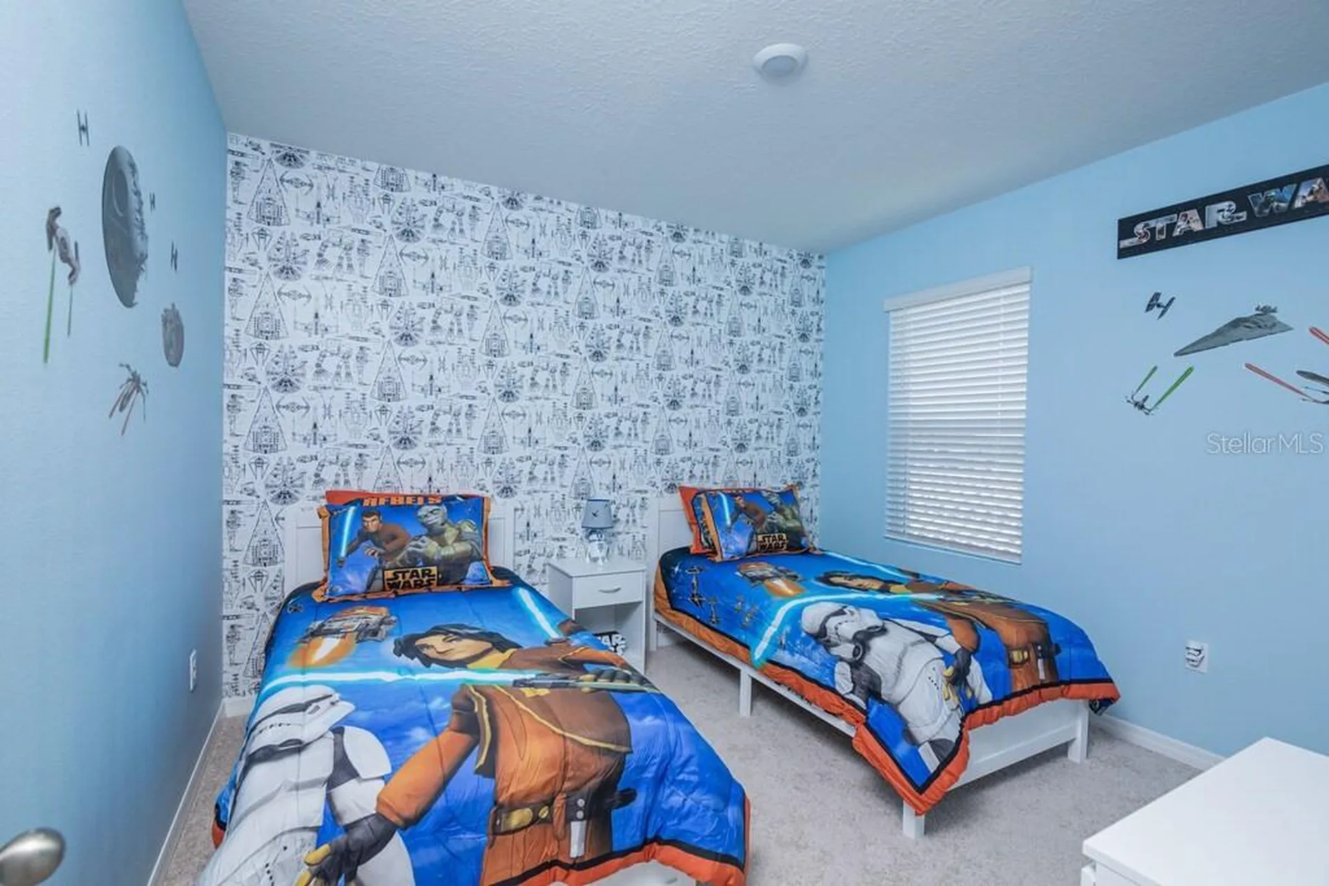 7683 Oakmoss Loop Davenport FL 33837