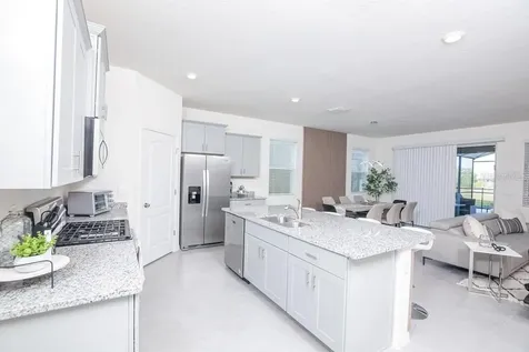 7683 Oakmoss Loop Davenport FL 33837
