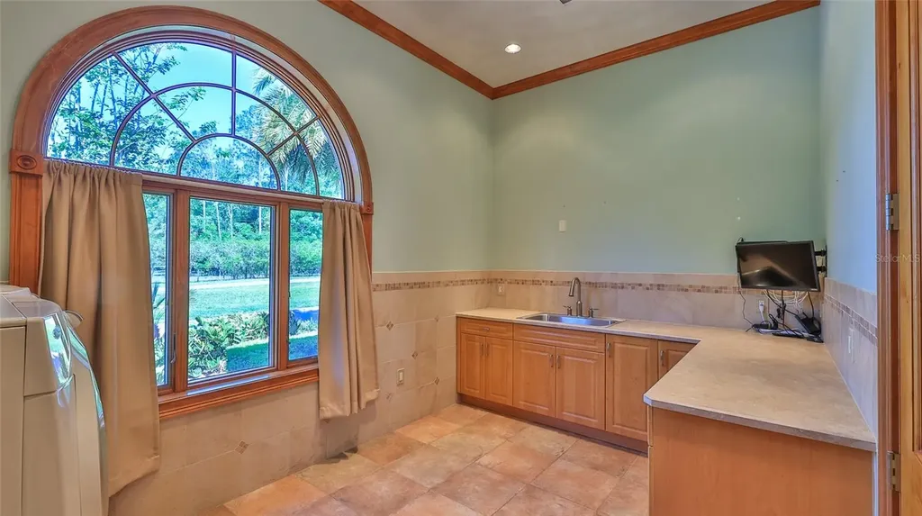 1135 Mckenzie Road Lake Helen FL 32744