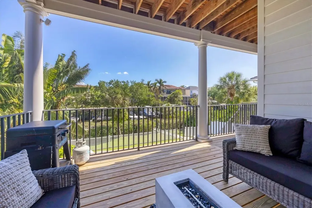 7142 Hawks Harbor Circle Bradenton FL 34207