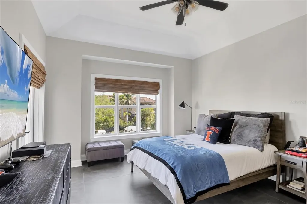 7142 Hawks Harbor Circle Bradenton FL 34207
