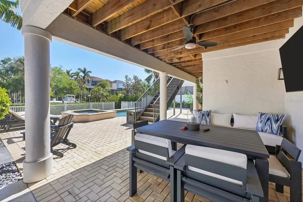 7142 Hawks Harbor Circle Bradenton FL 34207