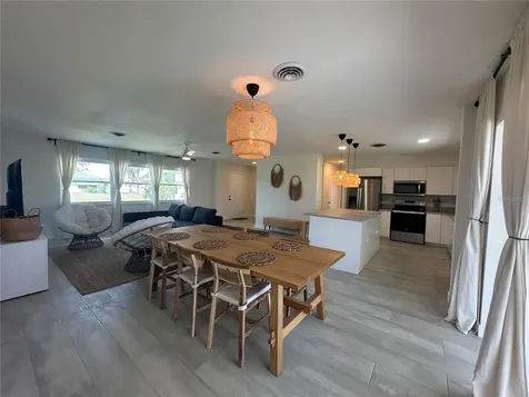 65 Oakland Hills Place Rotonda West FL 33947