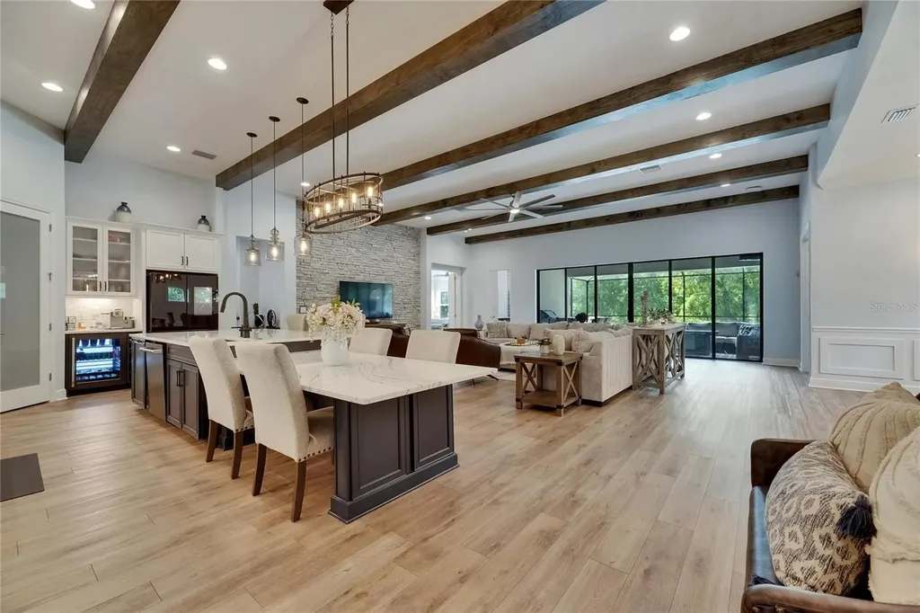 14421 Swiss Bridge Drive Lithia FL 33547