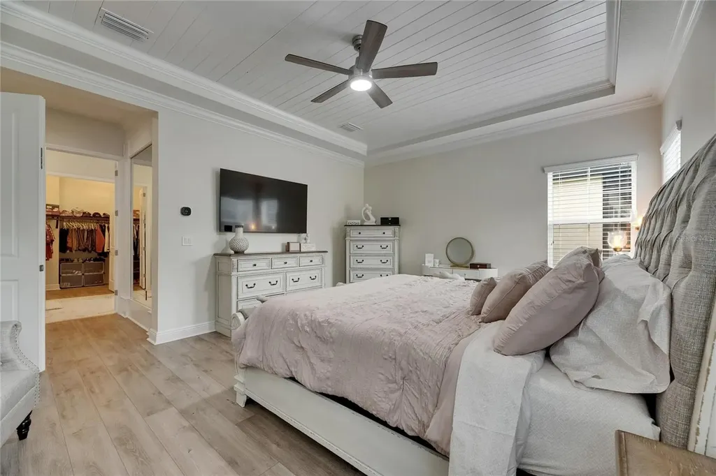 14421 Swiss Bridge Drive Lithia FL 33547