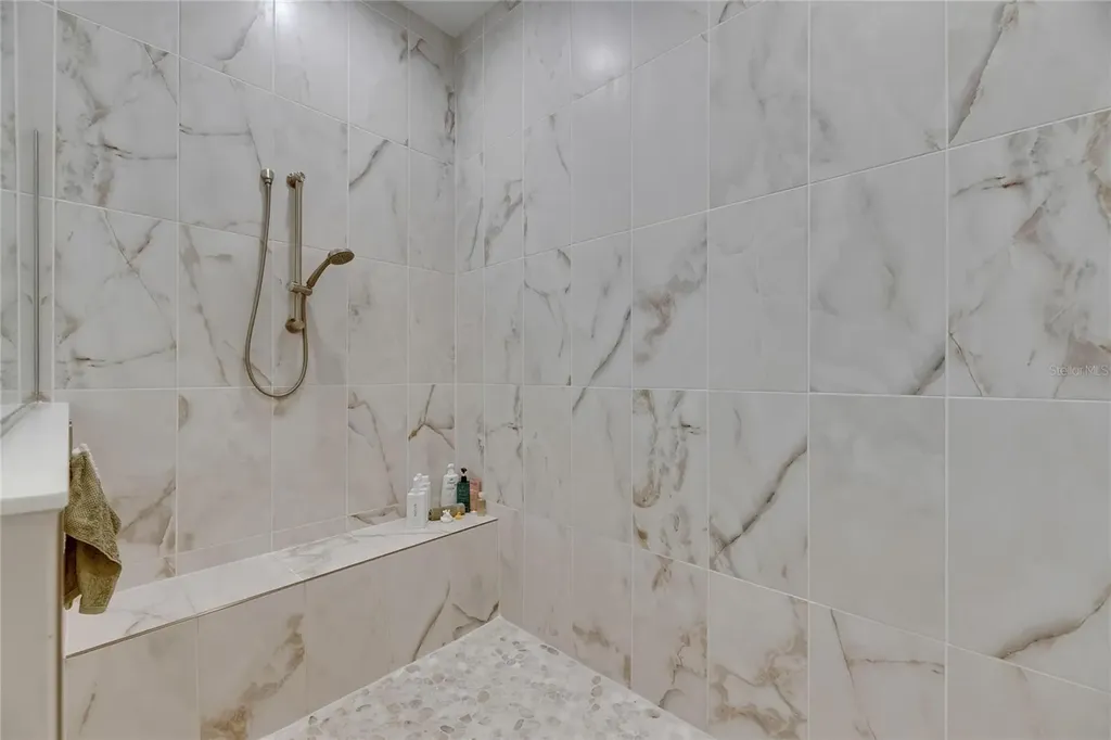 14421 Swiss Bridge Drive Lithia FL 33547