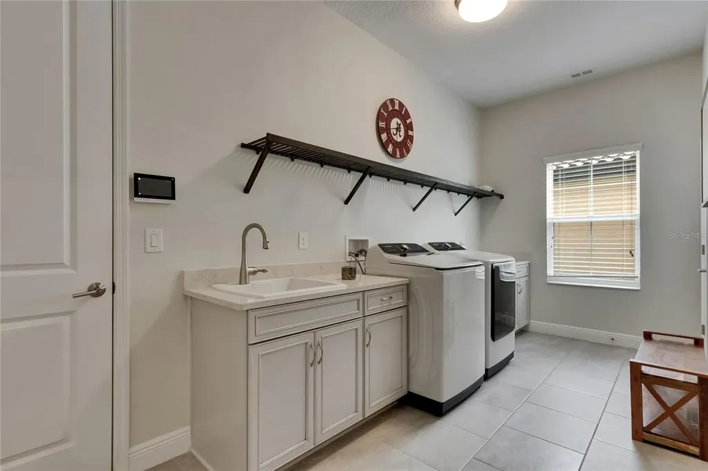 14421 Swiss Bridge Drive Lithia FL 33547