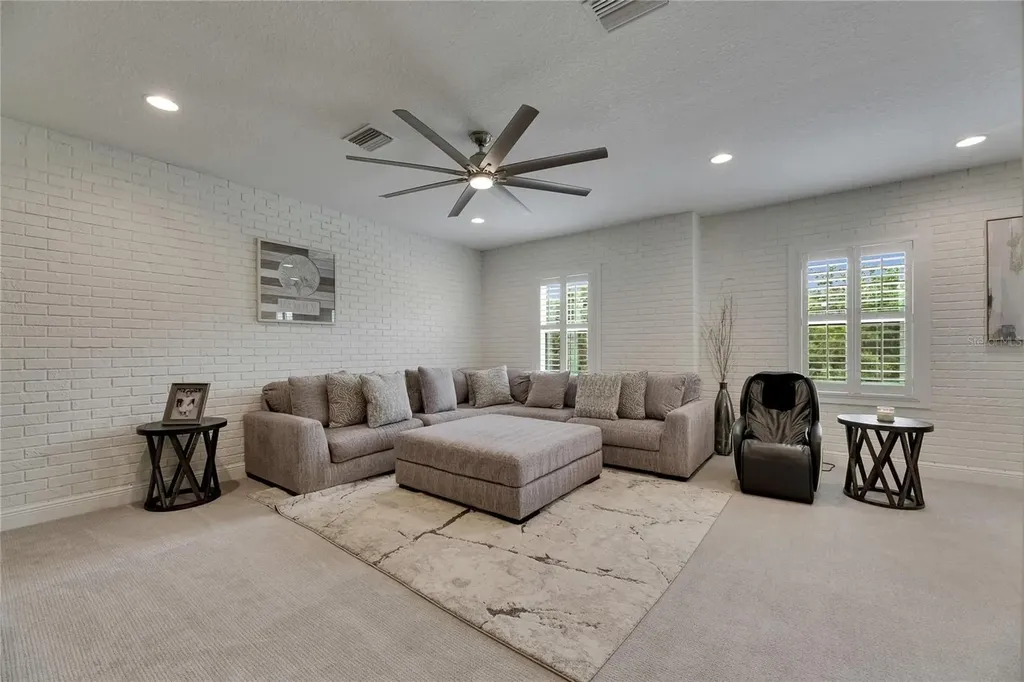 14421 Swiss Bridge Drive Lithia FL 33547