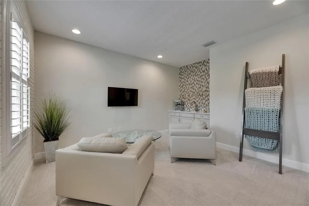 14421 Swiss Bridge Drive Lithia FL 33547