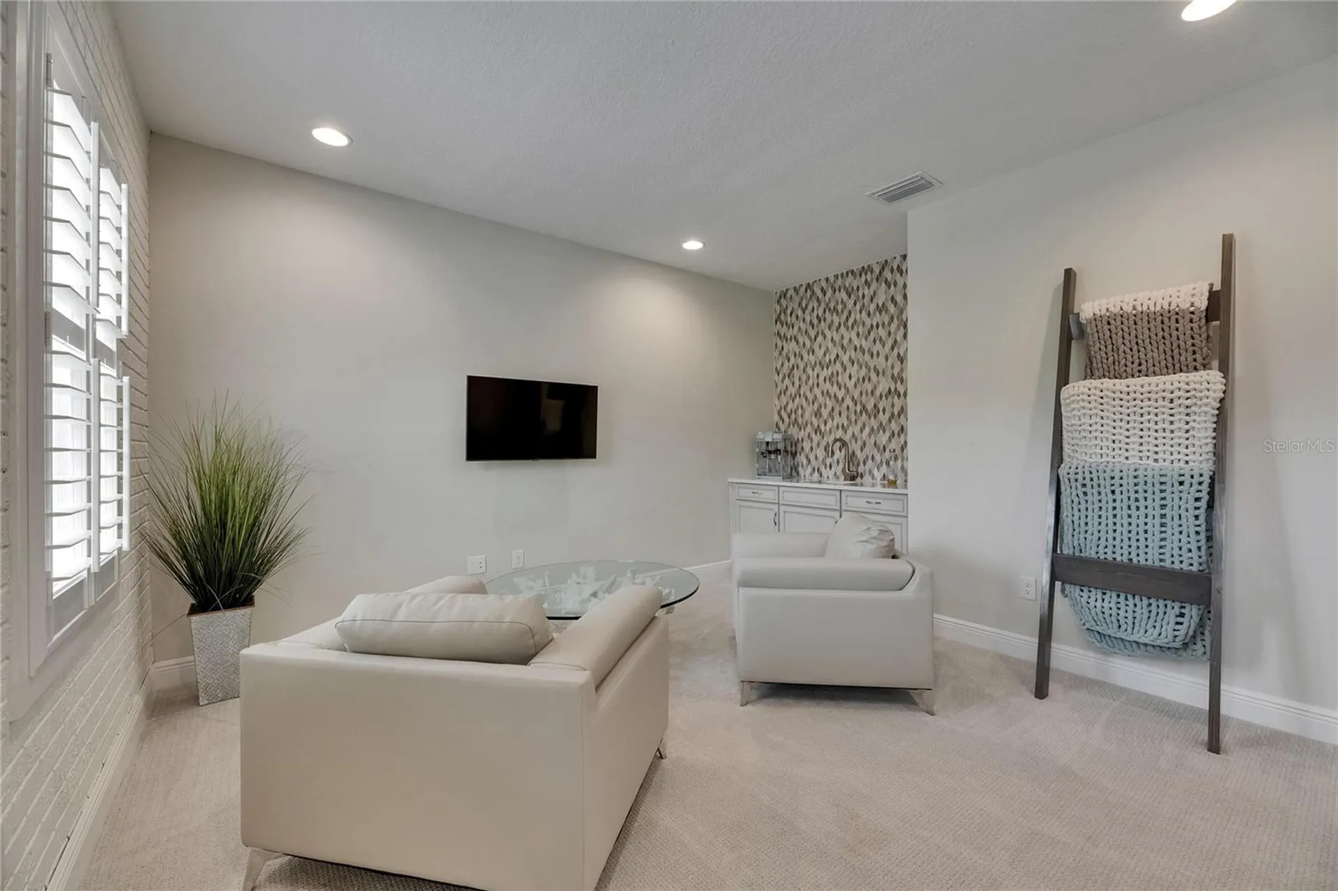 14421 Swiss Bridge Drive Lithia FL 33547