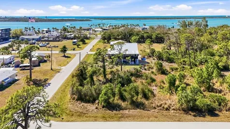3080 Bourbon Street Englewood FL 34224