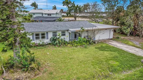 723 45th Street Court W Palmetto FL 34221