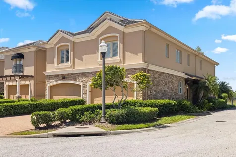 648 Saxony Boulevard St Petersburg FL 33716