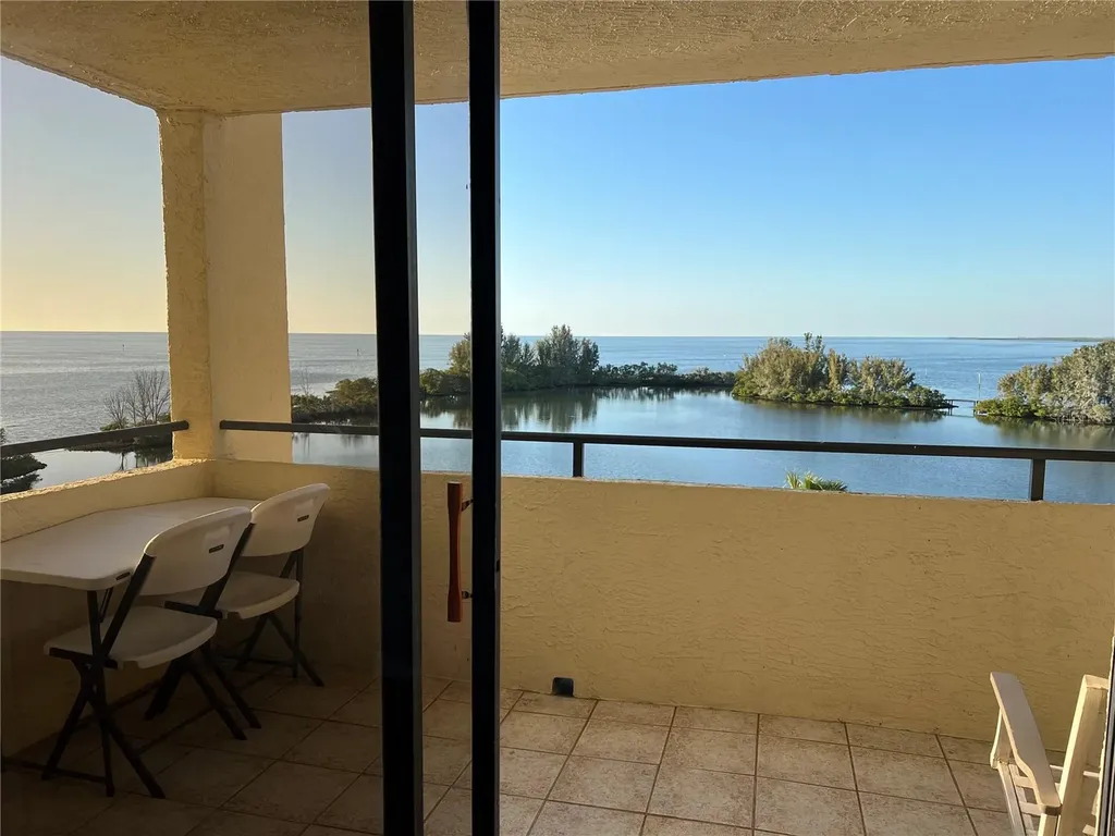 5915 Sea Ranch Drive Hudson FL 34667