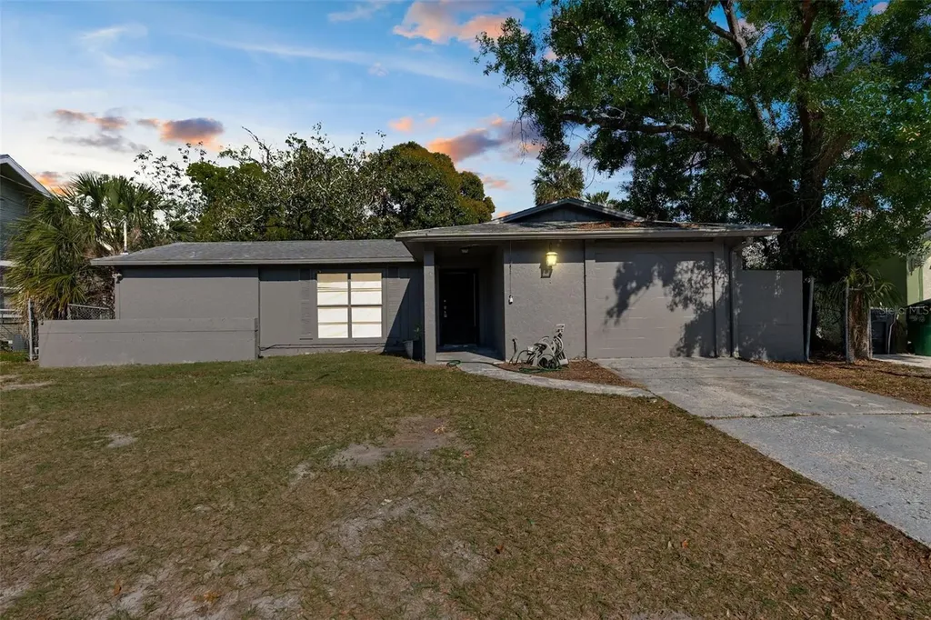 905 N Newport Avenue Tampa FL 33606