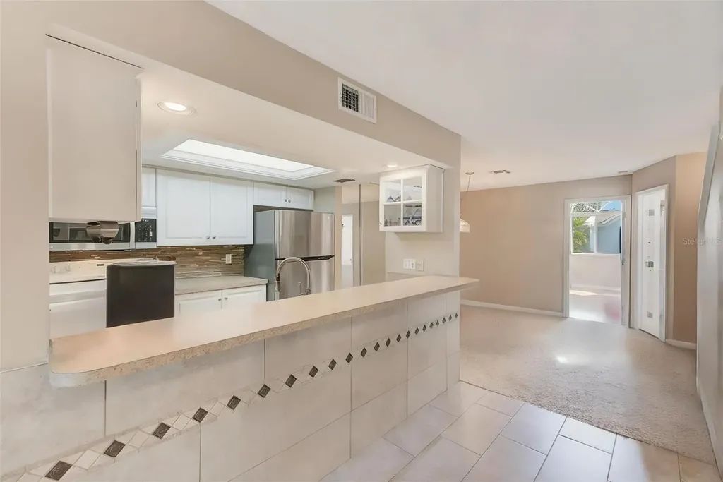 615 Garland Circle Indian Rocks Beach FL 33785