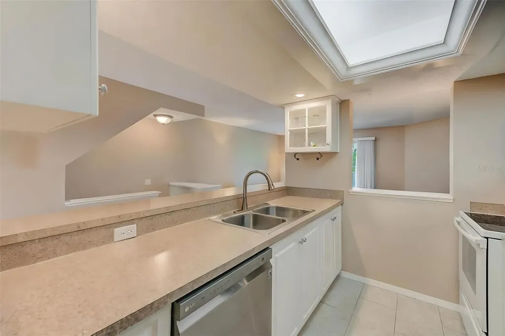 615 Garland Circle Indian Rocks Beach FL 33785