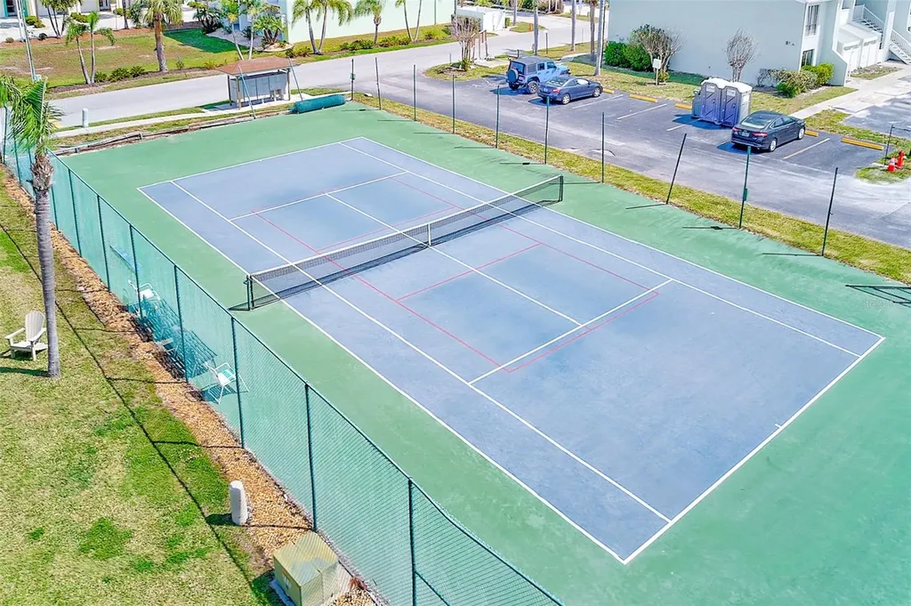 615 Garland Circle Indian Rocks Beach FL 33785