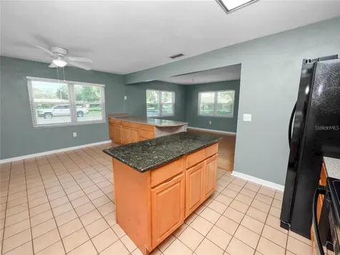 5134 Harvard Street W Lakeland FL 33810