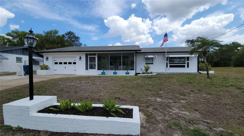 2365 Poinsettia Drive Orange City FL 32763