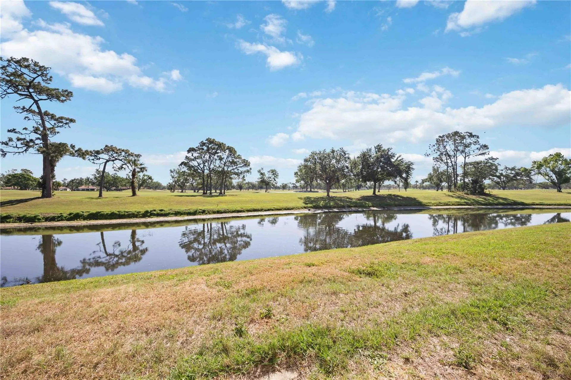7461 W Country Club Drive N Sarasota FL 34243