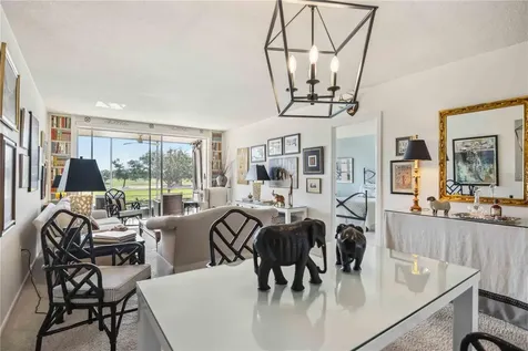 7461 W Country Club Drive N Sarasota FL 34243