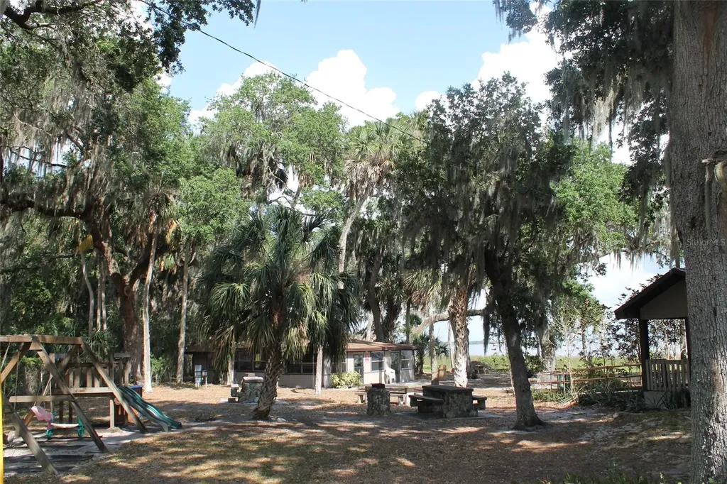 Lemon Drive Lake Wales FL 33898