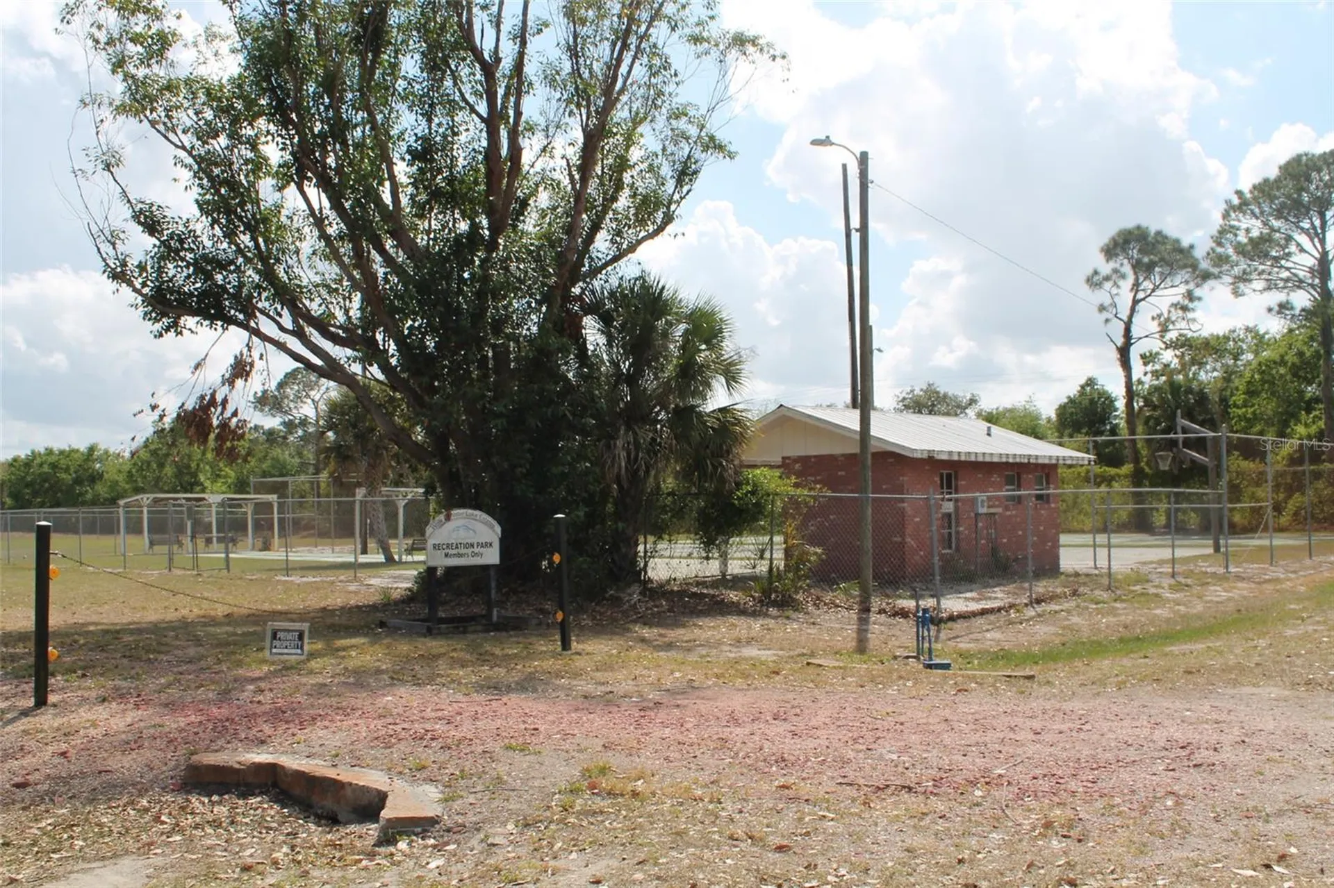 Lemon Drive Lake Wales FL 33898