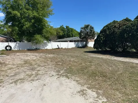 2405 South Street Leesburg FL 34748