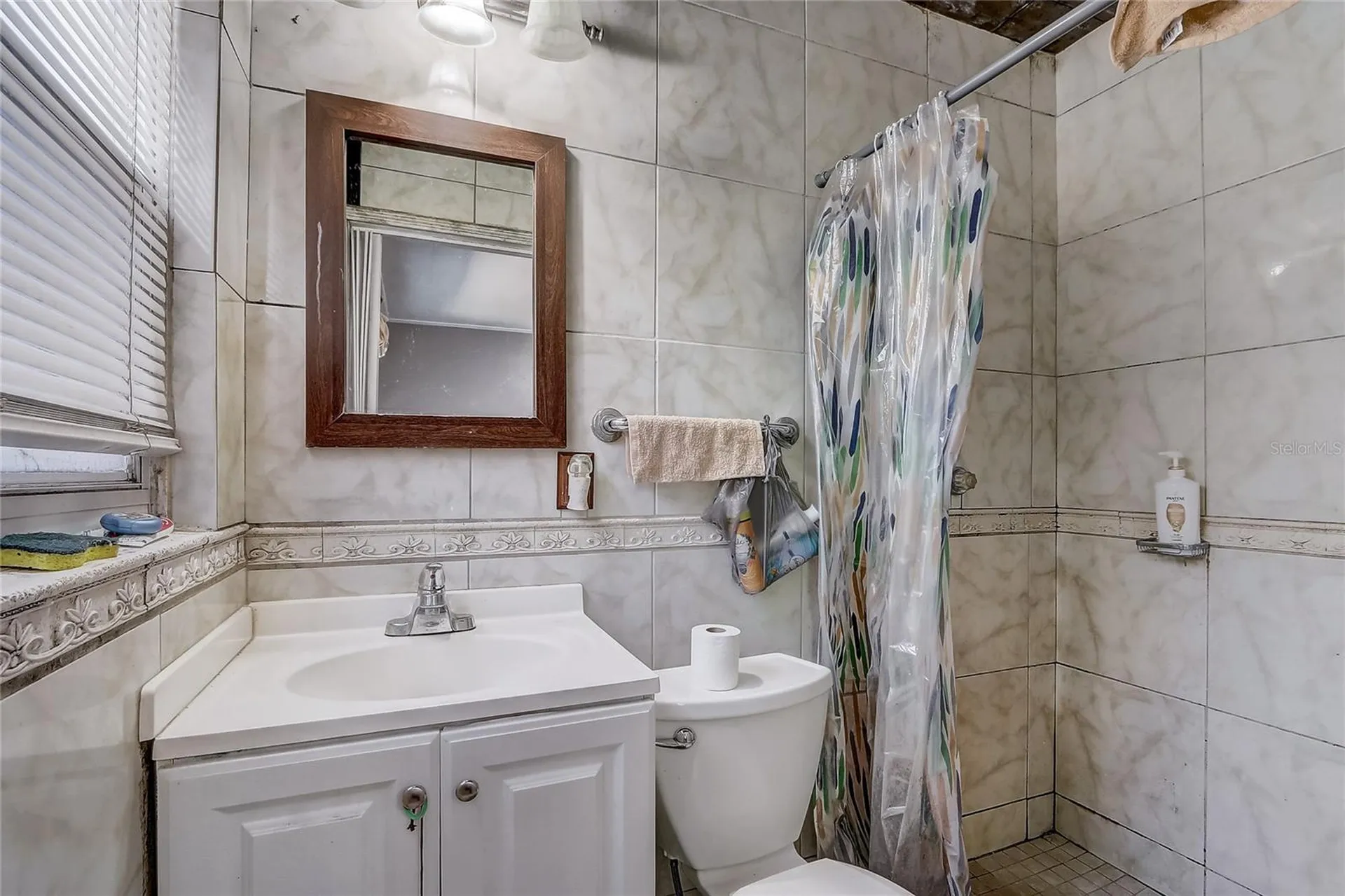 243 W Martin Street Apopka FL 32712