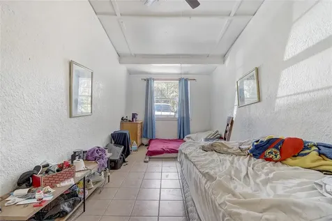 243 W Martin Street Apopka FL 32712