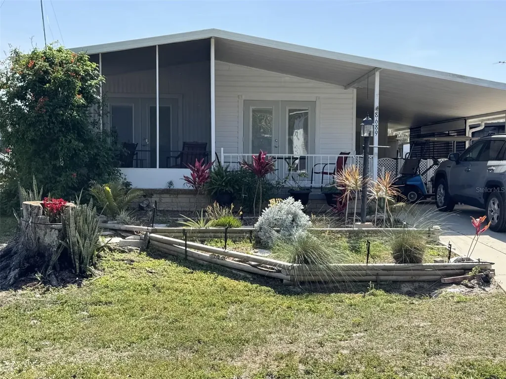 8689 Breeze Hill Drive Lake Wales FL 33898