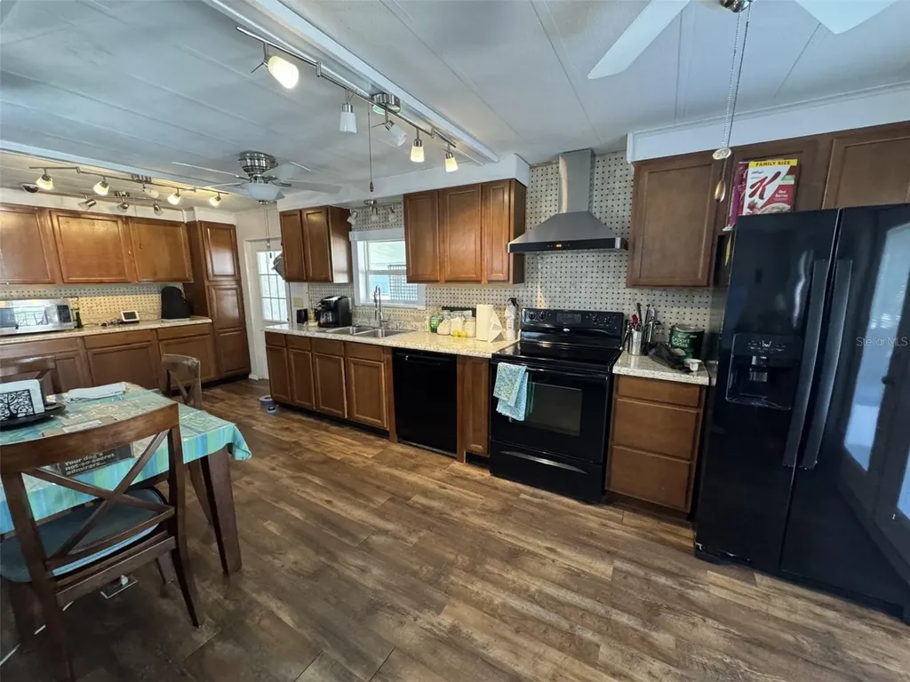 8689 Breeze Hill Drive Lake Wales FL 33898