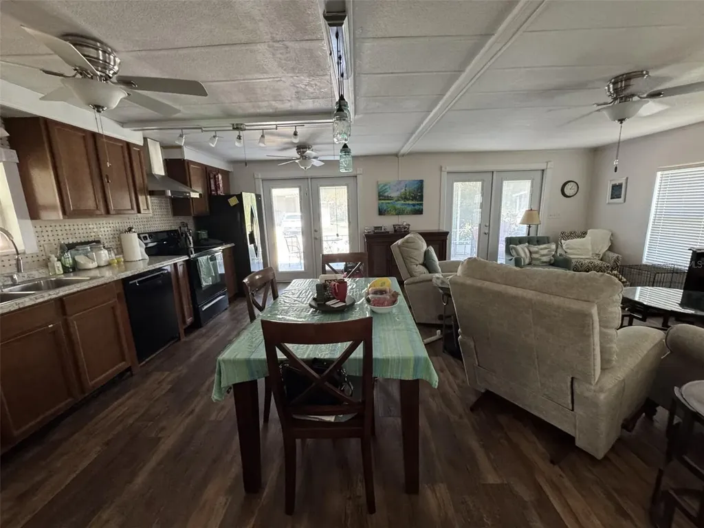 8689 Breeze Hill Drive Lake Wales FL 33898